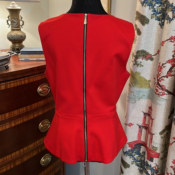 Vince Camuto Sleeveless Red Peplum Top Size L - Picture 3 of 3